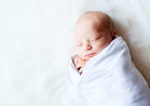 bambusowy otulacz dla niemowlaka